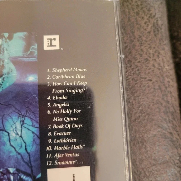 Enya Shepard Moon CD - 1992 - Reprise Records - Picture 6 of 14